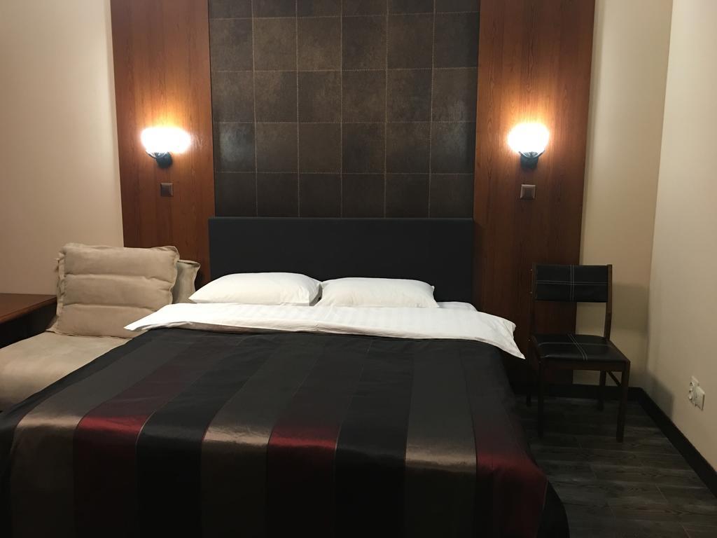 Alexandra Apartments Киев Екстериор снимка
